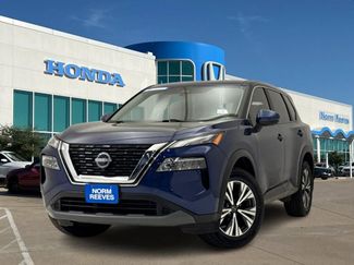 Used 2022 Nissan Rogue SV video 1