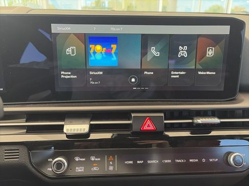 Certified 2026 Kia Sportage SX image 11