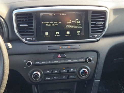 Used 2020 Kia Sportage LX image 25