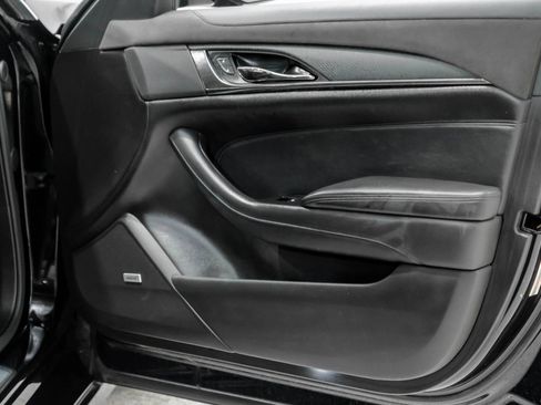 Used 2018 Cadillac CTS V w/ Luxury Package image 50