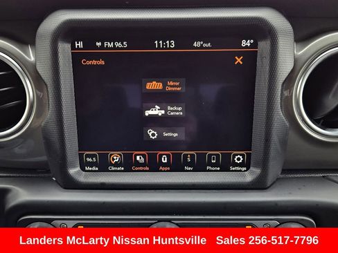 Used 2023 Jeep Gladiator Overland image 19