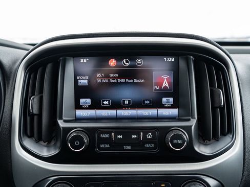 Used 2015 GMC Canyon SLE image 29