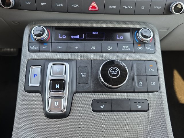 Used 2025 Hyundai Palisade SEL FWD image 24