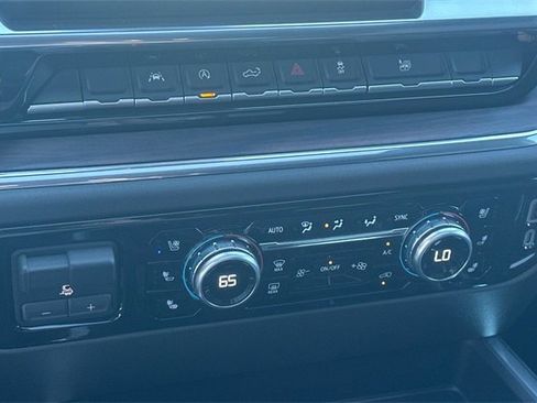 Used 2025 GMC Sierra 1500 SLT w/ SLT Convenience Package image 26