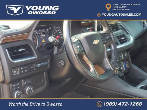 Used 2021 Chevrolet Suburban High Country w/ Premium Package 2 AWD/4WD image 11