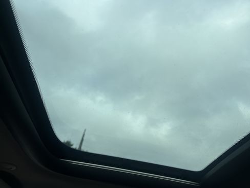 Used 2016 MINI Cooper 4-Door Hardtop FWD image 28