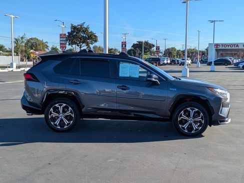 Used 2023 Toyota RAV4 XSE image 4