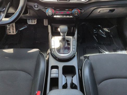 Used 2024 Kia Forte GT-Line FWD image 21