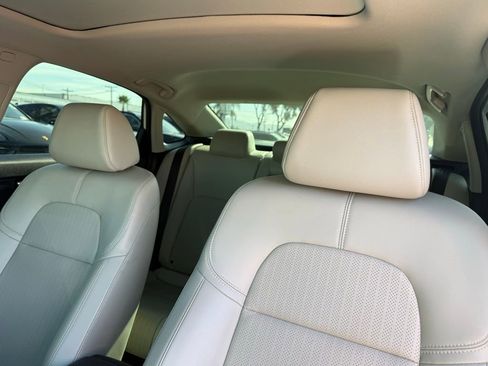 Used 2024 Honda Civic Touring image 22