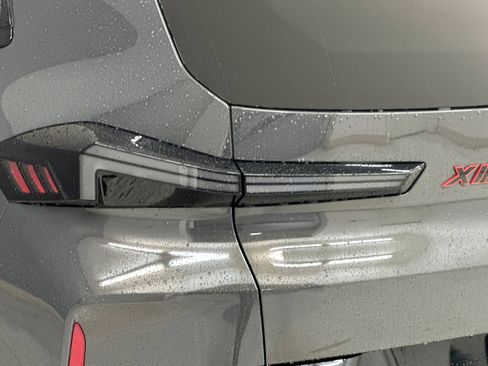 Used 2026 BMW XM Label Red w/ M Driver's Package image 11