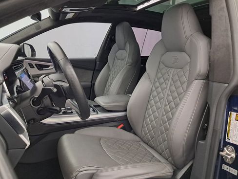 Used 2021 Audi SQ8 Premium Plus w/ Luxury Package image 9