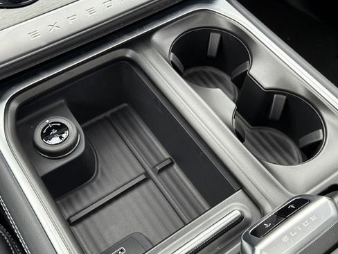 New 2026 Ford Expedition Platinum w/ Driver's Package image 20