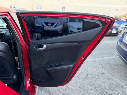 Used 2016 Hyundai Veloster Turbo w/ Option Group 04 image 25