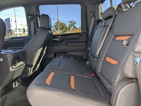 New 2026 GMC Sierra 2500 AT4 w/ AT4 Premium Plus Package image 15