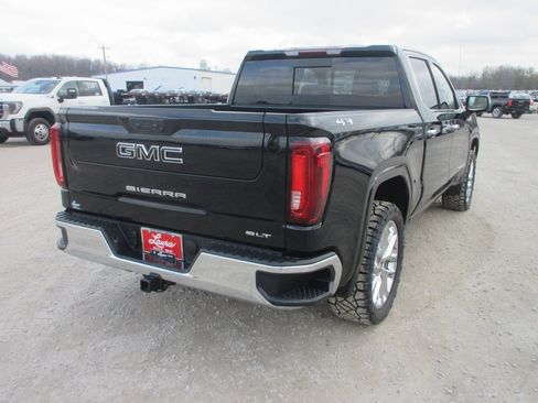 New 2026 GMC Sierra 1500 SLT w/ SLT Convenience Package image 5
