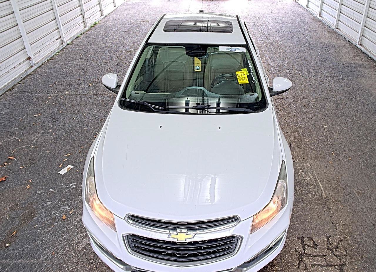 Used 2016 Chevrolet Cruze LT w/ Sun, Sound and Sport Package FWD image 2