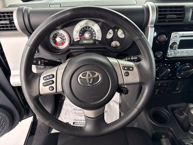 Used 2012 Toyota FJ Cruiser 4WD w/ Upgrade Pkg image 24