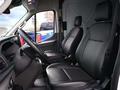 New 2026 Ford Transit 250 148 Medium Roof Extended AWD image 22