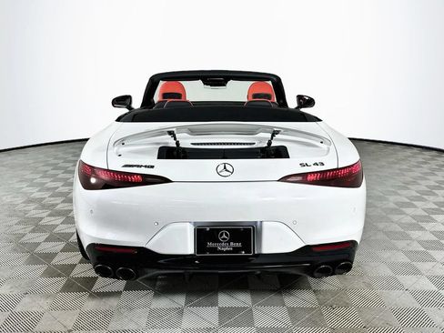 Used 2026 Mercedes-Benz SL 43 AMG w/ Driver Assistance Package image 6