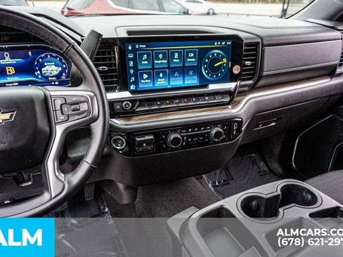 Used 2025 Chevrolet Silverado 1500 LT image 31