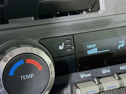 Used 2024 Toyota Tacoma SR5 image 28