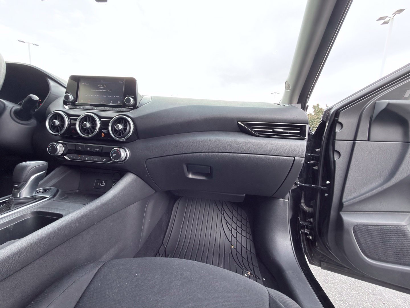 Used 2020 Nissan Sentra S FWD image 42