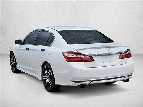 Used 2016 Honda Accord Sport image 7