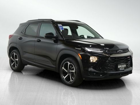 Used 2023 Chevrolet TrailBlazer RS w/ Sun and Liftgate Package image 7