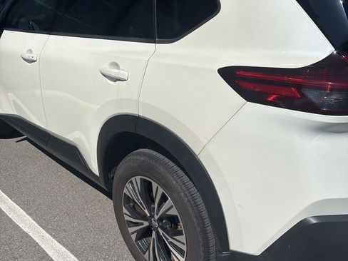 Used 2021 Nissan Rogue SV image 21