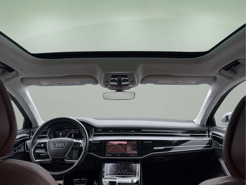 Used 2020 Audi S8 L w/ S8 Executive Package image 40