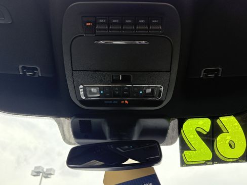 Certified 2023 Ford F150 Raptor w/ Raptor Carbon Fibre Package image 32