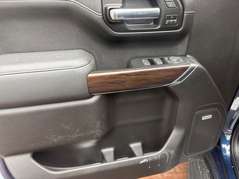 Used 2020 GMC Sierra 1500 SLT w/ SLT Premium Plus Package image 12