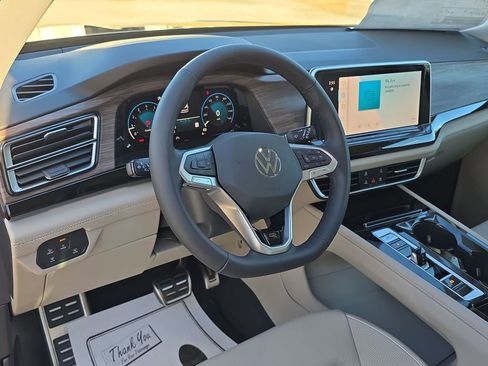 New 2026 Volkswagen Atlas SEL Premium R-Line AWD/4WD image 13