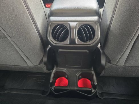 Used 2024 Jeep Wrangler Sport AWD/4WD image 25