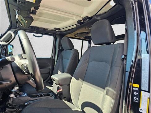 Used 2020 Jeep Wrangler Unlimited Sport S AWD/4WD image 18