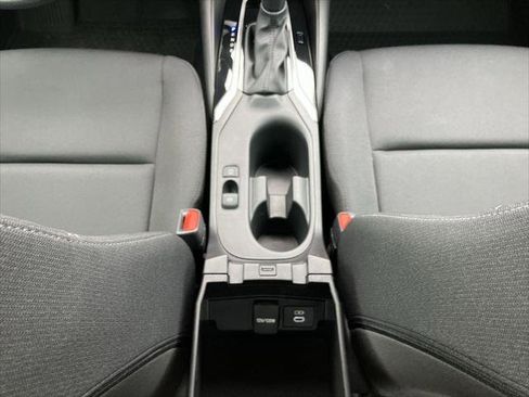 Certified 2025 Toyota Corolla LE FWD image 17