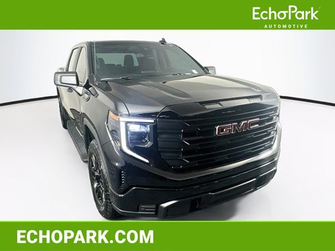 Used 2025 GMC Sierra 1500 Pro w/ Graphite Edition AWD/4WD image 1