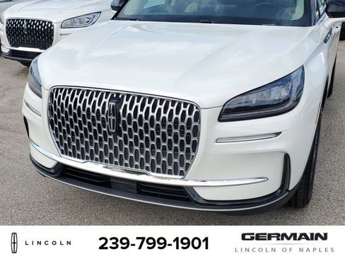 New 2026 Lincoln Corsair Premiere image 13