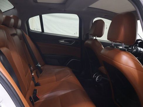 Used 2020 Alfa Romeo Giulia Ti w/ Active Blind Spot Package image 12