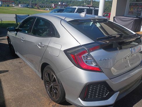 Used 2019 Honda Civic EX image 11