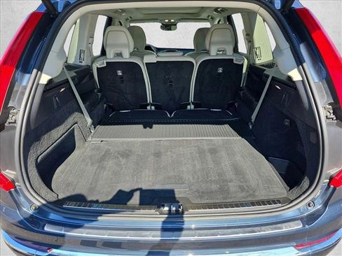 Used 2025 Volvo XC90 B6 Plus w/ Protection Package Premier image 12