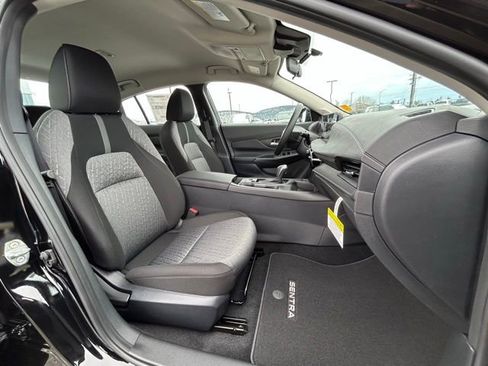 New 2026 Nissan Sentra SV image 28