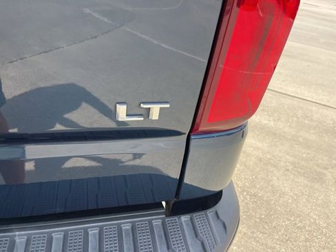 Used 2021 Chevrolet Silverado 1500 LT Trail Boss w/ Convenience Package II image 10