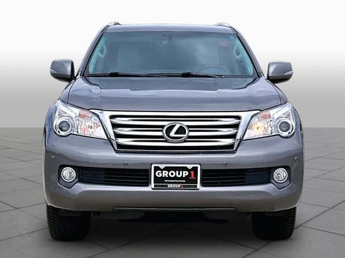 Used 2011 Lexus GX 460 w/ Comfort Plus Pkg image 3
