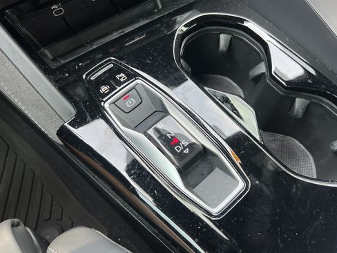 Used 2025 Audi SQ5 Premium Plus AWD/4WD image 26