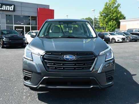 Used 2023 Subaru Forester AWD/4WD image 2