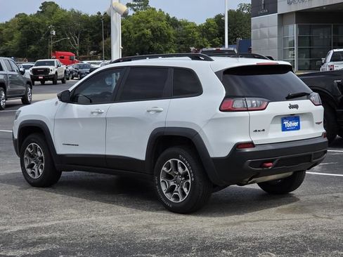 Used 2022 Jeep Cherokee Trailhawk AWD/4WD image 8