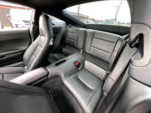 Used 2018 Porsche 911 Carrera image 25