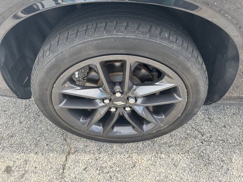 Used 2021 Dodge Challenger SXT w/ Plus Package image 15