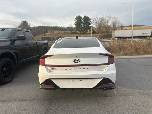 Used 2022 Hyundai Sonata SEL w/ Convenience Package image 10